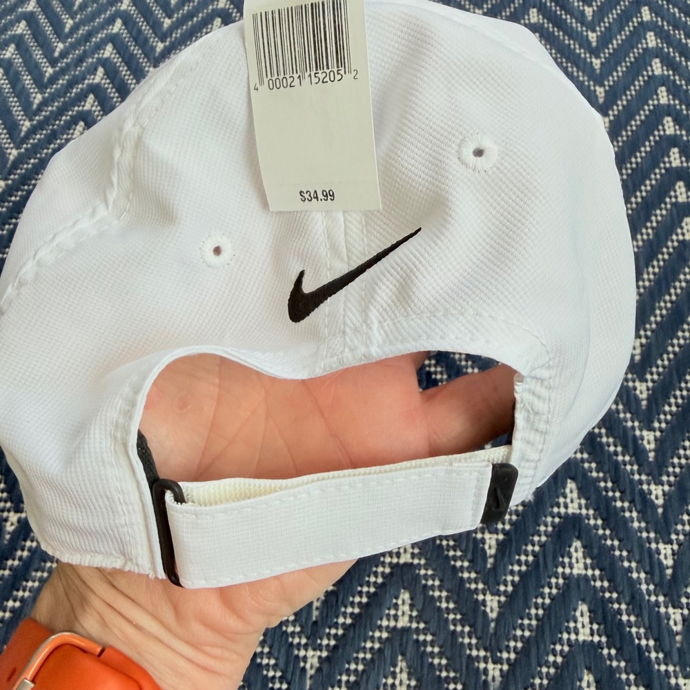 Nike Disney Parks Legacy91 Dri-FIT Hat Unisex One Size White - Picture 3 of 11